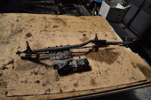 MOTEUR RENAULT SENIC 7/2003-4/2009 - Vue 1